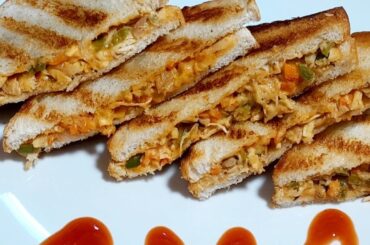 Chicken cheese sandwich | how to make sandwich | Easy & healthy breakfast  recipe