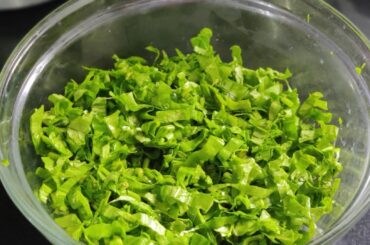 Healthy Palak recipe / palak crispy snacks recipe in kannada / suhasini Indian food recipe channel