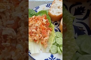 My simple breakfast! #scrambledegg #bread #cucumber #simple #healthy #delicious #shorts