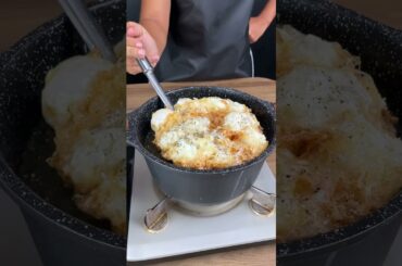 Add eggs to boiling oil! Why wasn't I told this recipe before?