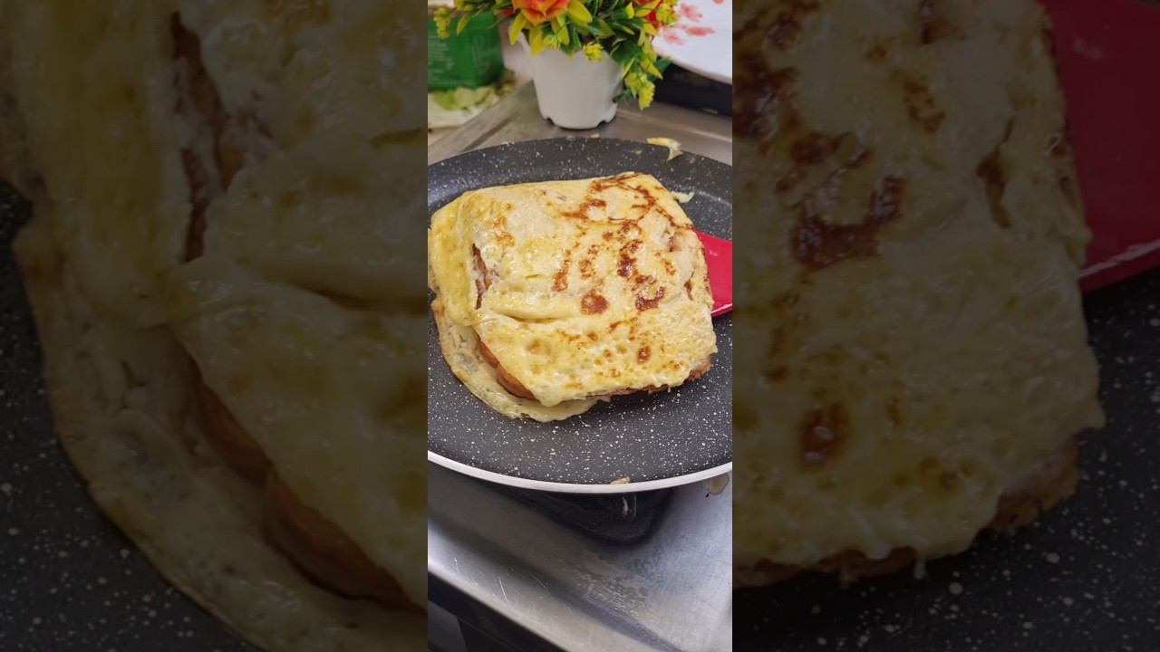 You Must Try This Recipe | Sweet Recipe | Bread Omelette At Home #shorts #asmrsounds You Must Try This Recipe | Sweet Recipe | Bread Omelette At Home #shorts #asmrsounds