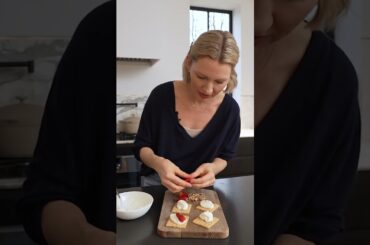 Strawberry Cheesecake Bites that are Healthy & Dietitian Approved!