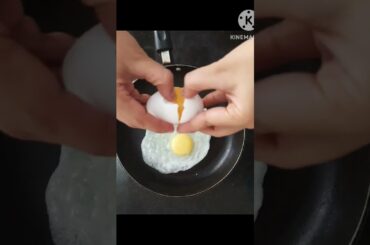 Sunny side up Egg recipe#eggrecipe #toastrecipes #Healthy Breakfast recipe #shorts#shortvideo
