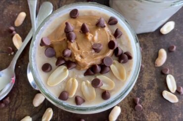 {Healthy Breakfast Recipe!} - Peanut Butter Overnight Oats