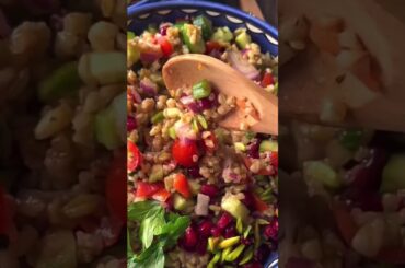5-Minute Freekeh Salad Recipe: Healthy, Delicious, and Quick!
