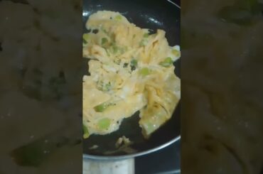 quickly & Healthy breakfast || spicy scrambled eggs