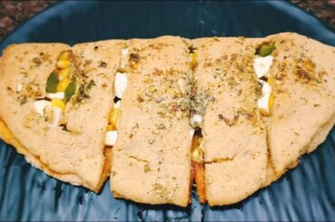 No Maida, Stuffed Garlic Bread Recipe || Wheat Garlic Bread || Garlic Bread Sticks