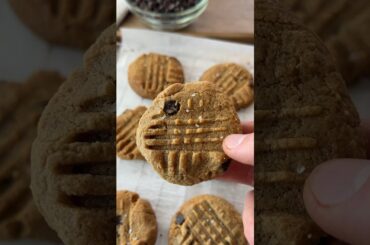 Peanut butter chocolate chip cookies that are healthy, low carb and delicious