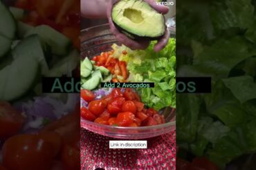 "2-Week Keto Healthy Salad Challenge: Refreshing and Nutritious Recipes"