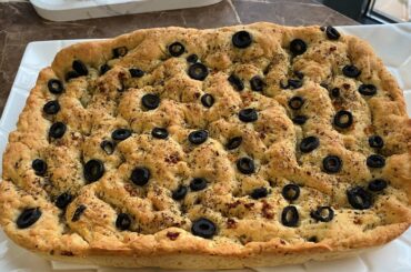 Bake The Best Focaccia Bread At Home!