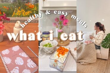 WHAT I EAT IN A DAY | quick healthy meals for busy days, study with me, simple 30 minute dinner!