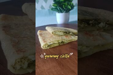 healthy breakfast recipe#moong dal chilla #shorts#cookingvideo