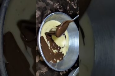 How To Cook Chocolate Cake without oven | Easy recipe #yshorts #cake #chocolate #shorts #viral