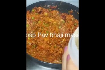 Yummy & healthy Street Style pav bhaji recipe #shortvideo #shorts #northindiankitchen