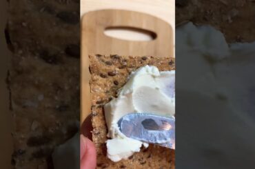 #subscribe #shorts #crispy #health #creamcheese #salmon