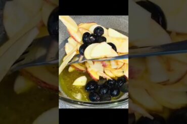 Healthy and Super Easy Walnut and Apple Salad #delicious #salad#recipe#easy#healthy #apple#walnut