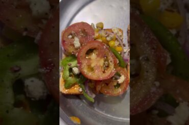 Chalo banate hai tripple layer healthy sandwich #youtubeshorts #food #cheesepizza #sandwichrecipes