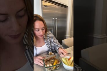 What I eat in a day to get 150g of protein #whatieatinaday #fulldayofeating #nutrition #protein