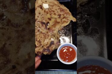 #Shorts Garlic Butter Aloo Cheese paratha
