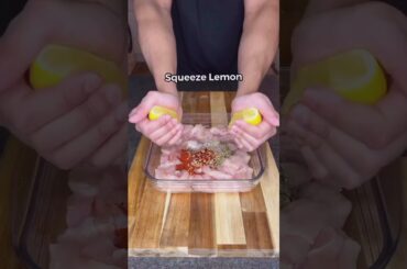 High Protein Spicy Grilled Chicken Wraps! Only 347 Calories! - Healthy snacks recipe