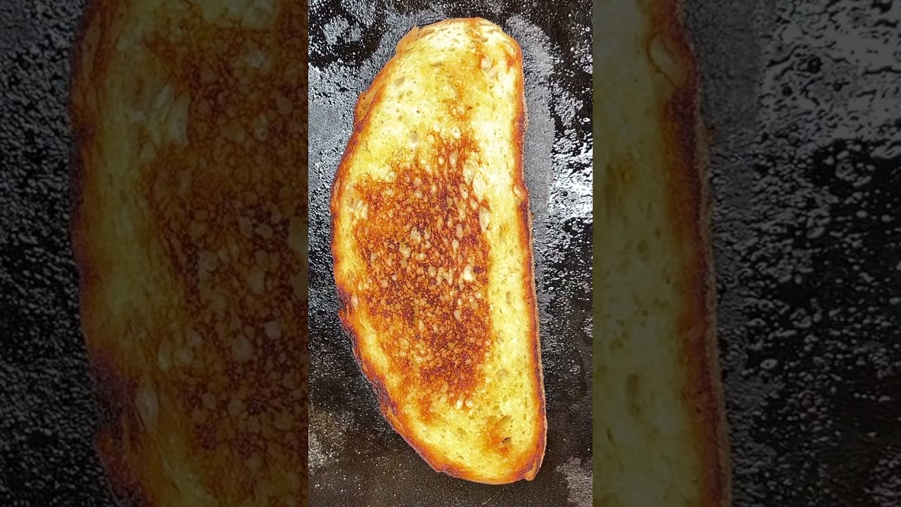 I BAKED THIS BREAD PIZZA RECIPE IN 5 MINUTES! (MEDITERRANEAN DIET/EASY/HEALTHY) #Shorts I BAKED THIS BREAD PIZZA RECIPE IN 5 MINUTES! (MEDITERRANEAN DIET/EASY/HEALTHY) #Shorts