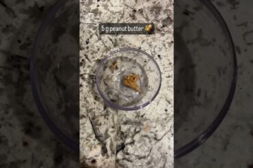 Easy Low Calorie Chocolate Chip Cookie #gym #weightloss #healthyrecipes #fitnessmotivation