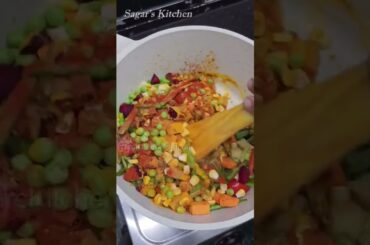 Masale Khichdi Healthy Recipe #viral #healthy #masala #shorts #shkrtsfe #trendingshorts #shortsfeed