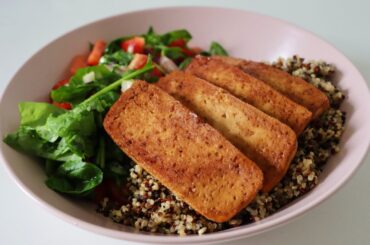 Tofu Quinoa Bowl - Easy High Protein Lunch Idea
