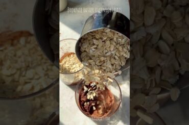 How to Make Brownie Batter Overnight Oats! | Easy Healthy Breakfast Recipe