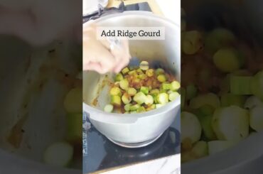 Super healthy meal. #recipes #reels #healthy #gourdrecipe #shorts #veganrecipes #vegan #veganfood