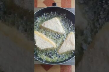 Quick, Crunchy & Healthy Breakfast Recipe | Bread Potato Snacks | Delicious Aloo Bread Sandwich