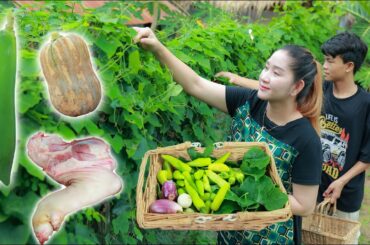 Pregnancy Mom Collect Nutritious Vegetable for healthy soup recipe / Roasted Rice Vegetable Soup