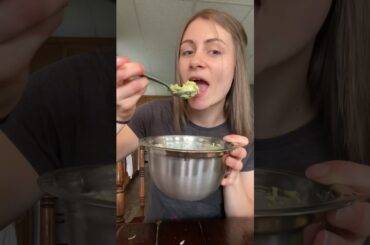 The EASIEST salad that I just threw together for lunch!! Cheap Meals!