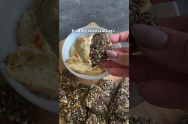 SEED CRACKERS #snack #seedcracker #crackers #easyrecipe #superfood #healthy #chia #recipes #vegan