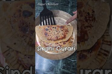 Sindhi Gurari Gud Ki Roti Healthy and Easy to Make #YouTubeShorts #Viral #Shorts #SindhiRecipe
