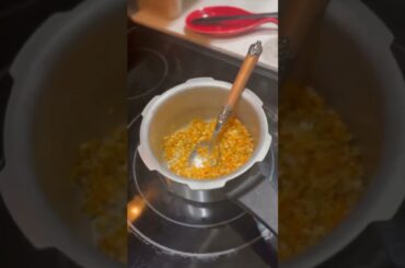 #babyfood #recipe #food #oatscarrot#healthyrecipes #infantfood #toddlerfoodideas #easyandquickrecipe