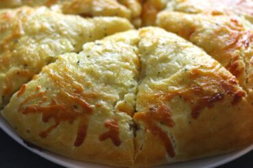 Delicious Feta Cheese Bread Recipe