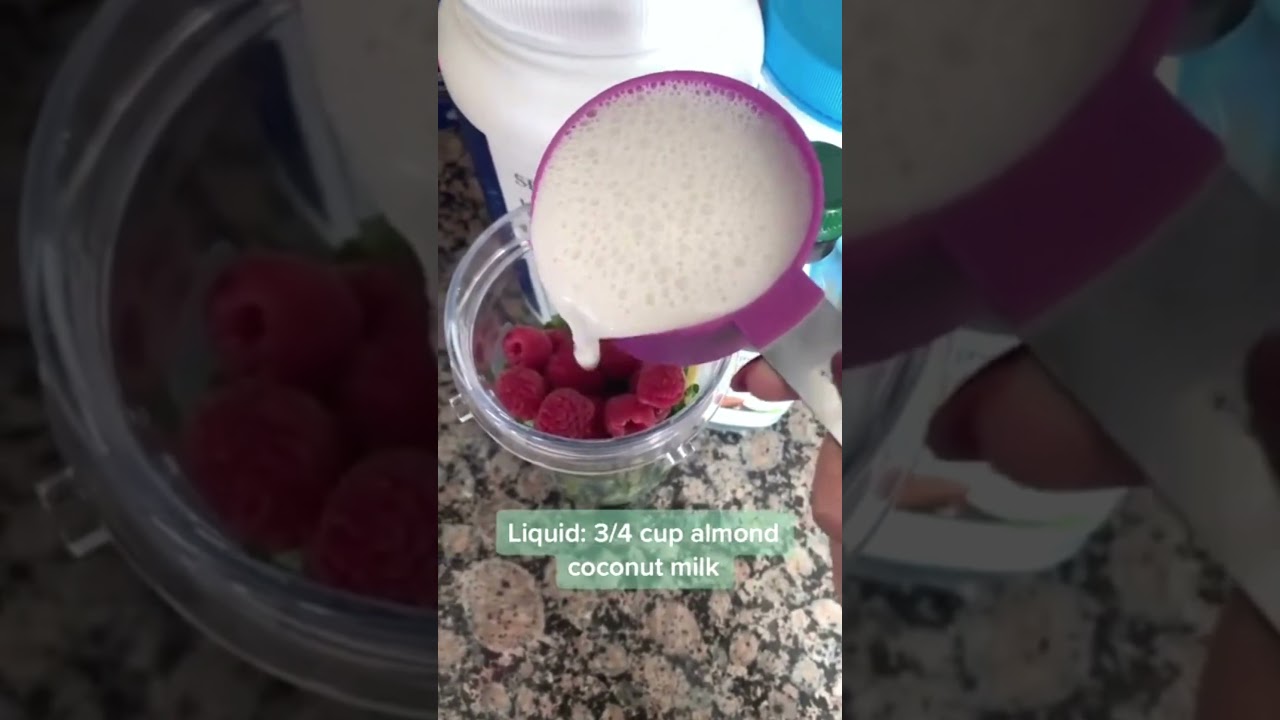 Healthy And Easy Smoothie Recipes | Low Cal & High Protein Smoothie | Lost 70 Lbs! #shorts Healthy And Easy Smoothie Recipes | Low Cal & High Protein Smoothie | Lost 70 Lbs! #shorts