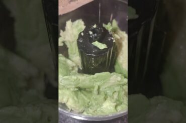 Healthy Vegan Avocado Chocolate Pudding Recipe #shorts | Best Creamy Dessert | Bunnie's Kitchen