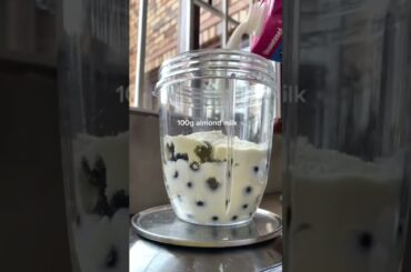 Blueberry Muffin Smoothie | Healthy Smoothies For Weight Loss | Low Calorie Smoothie Weight Loss!