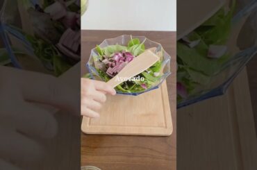 HEALTHY & DELICIOUS AVOCADO TOMATO SALAD - #shorts #healthylifestyle