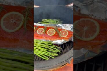 Salmon and Asparagus On The Big Green Egg | Healthy Grilling Ideas | Eating Clean