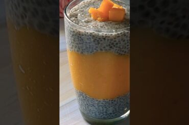 Mango chia pudding recipe for weight loss, healthy breakfast recipes. #shorts @cookwithnika