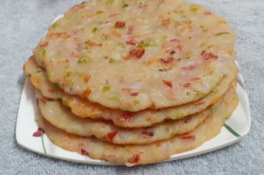 Quick and Healthy Breakfast Recipe | Rava Breakfast Recipe | Rava Uttapam | Rubi's Kitchen