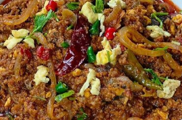 Tandoori Keema Masala Recipe | Smoked Tandoori Tawa Keema | Bakra Eid Special Recipe in Urdu / Hindi