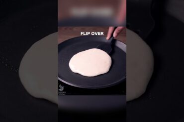 Eggless Healthy 3 Ingredient Banana Pancakes - Heathy Breakfast Recipes