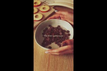 Apple donuts recipe Recipe healthy snack #viral #shortvideo