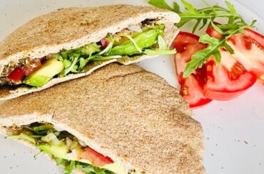 Za'atar flatbread, my simple, healthy and heavenly tasty dinner #zaatar #veganfood #vegetarian