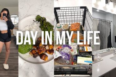 healthy habits reset, healthy groceries & recipes, new bathroom decor, summer reading update