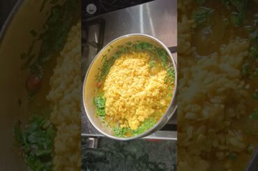 Palak Urad Dal | Spinach Black Gram Split | #recipe #healthy #food #tasty #cooking #shorts